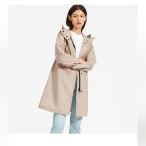 Everlane Renew Anorak Rain Coat